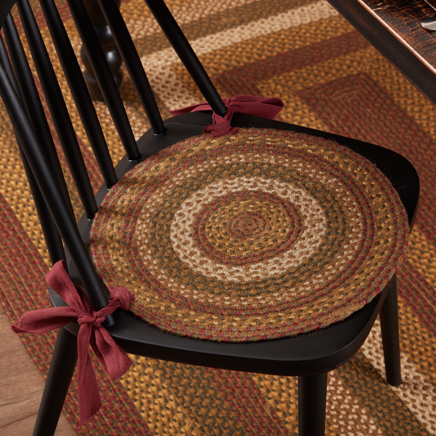 Tea Cabin Braided Jute Chair Pad Set of 6 Green, Crimson, Creme