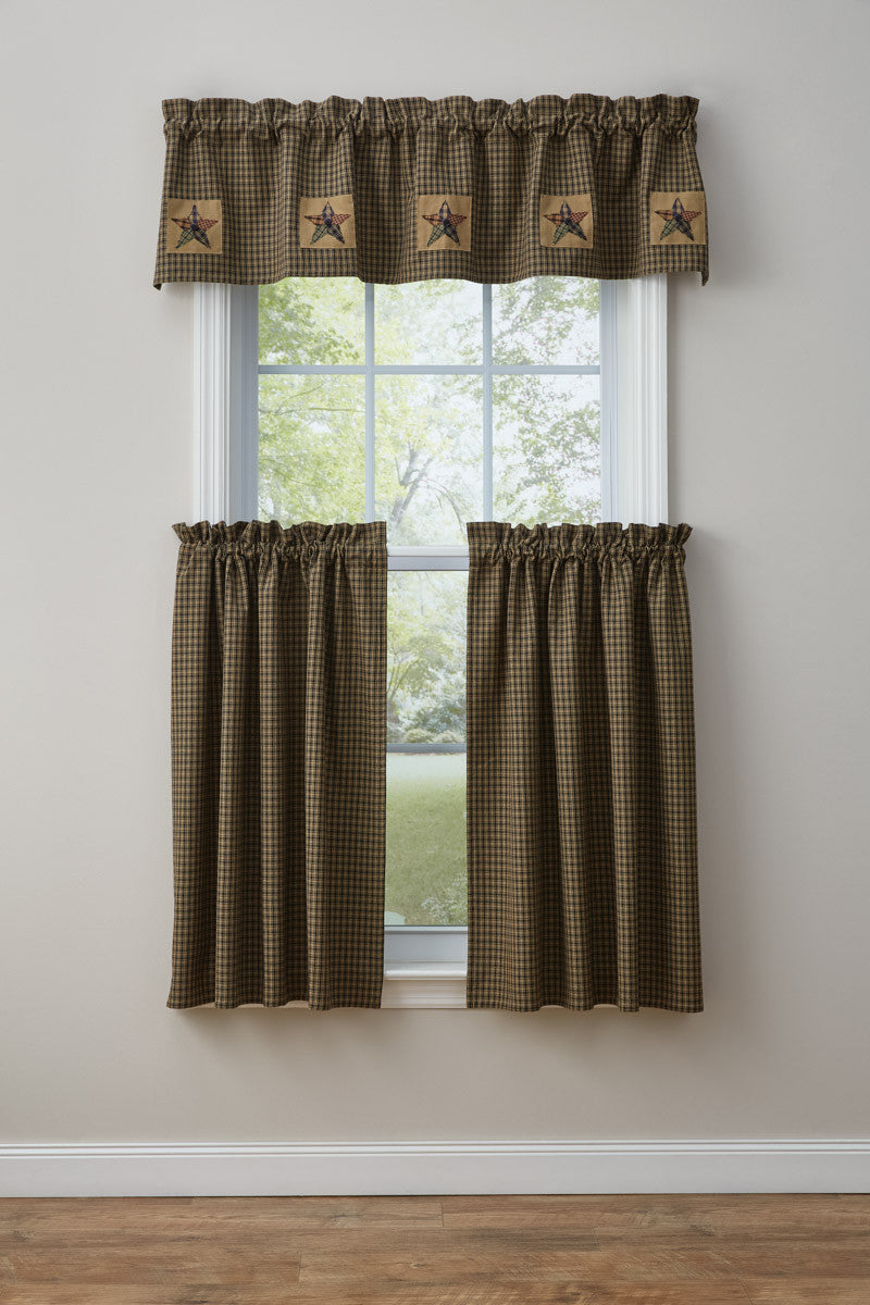 Pieced Star Valance - Patch Park designs