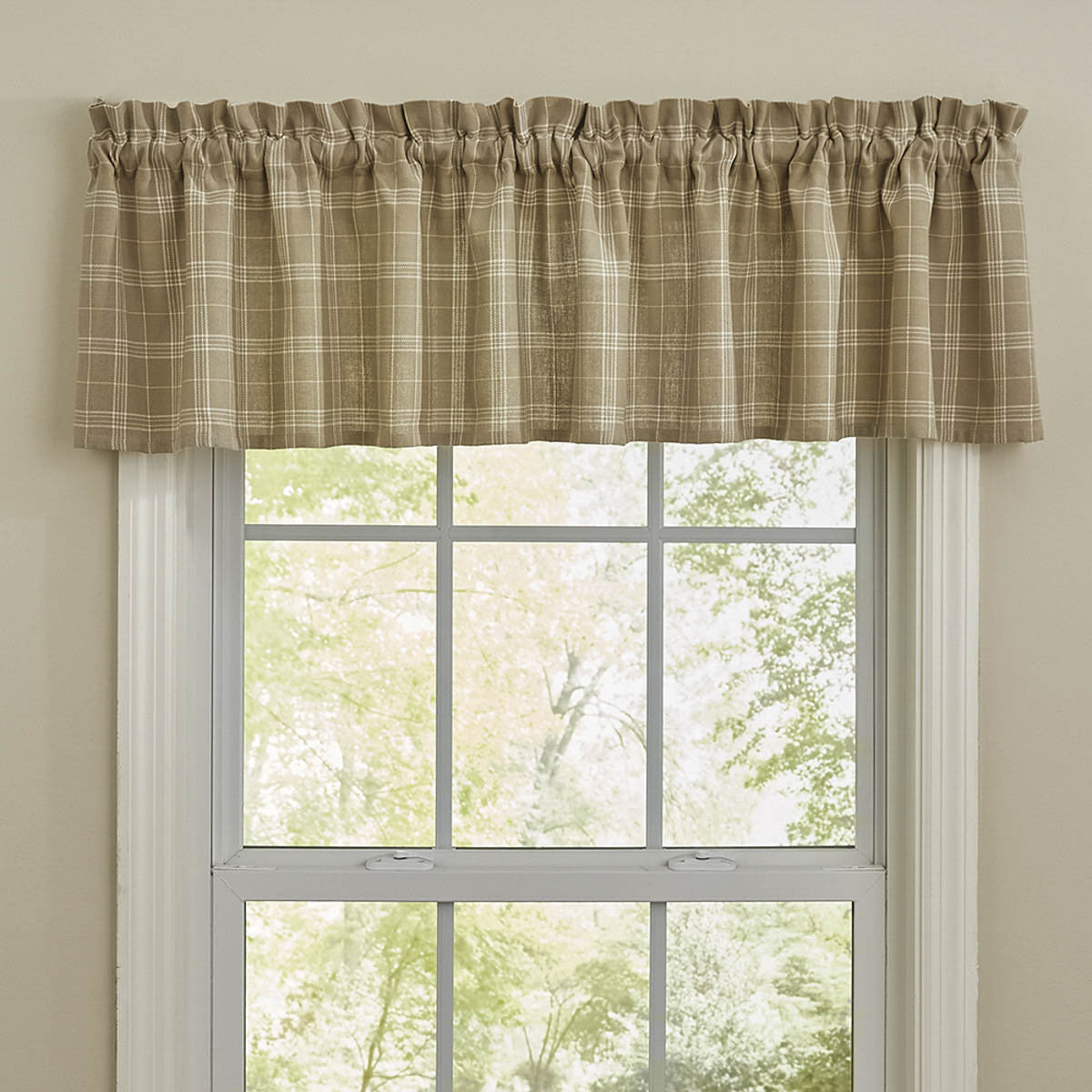 Fieldstone Plaid Valance - Cream Park designs