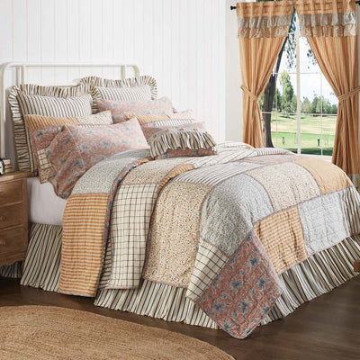 Kaila Twin Quilt 68Wx86L VHC Brands