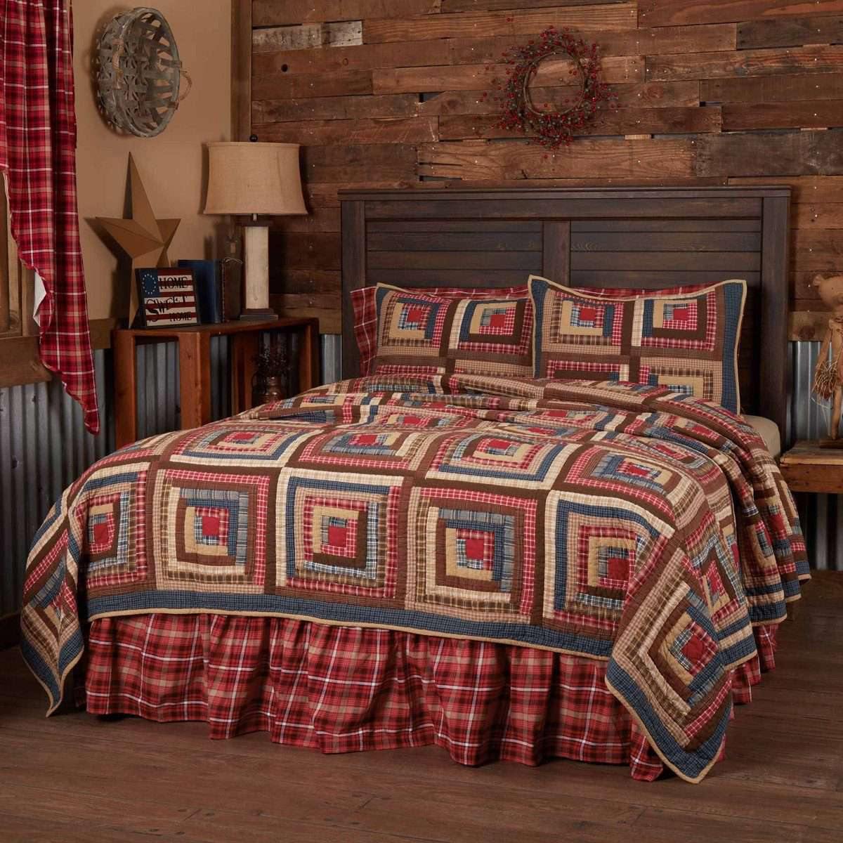 Braxton King Quilt 110Wx97L VHC Brands