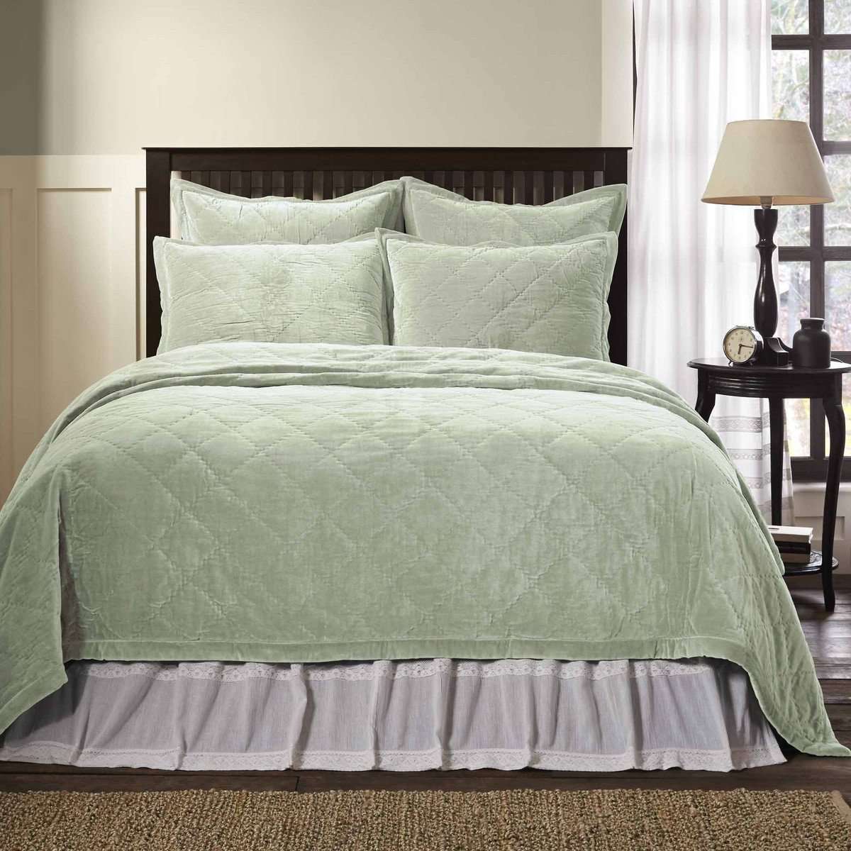 Lydia Sea Glass Queen Quilt 92Wx92L VHC Brands online