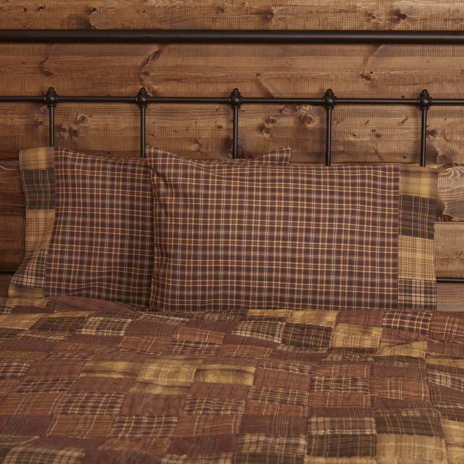 Prescott Standard Pillow Case Block Border Set of 2 21x30