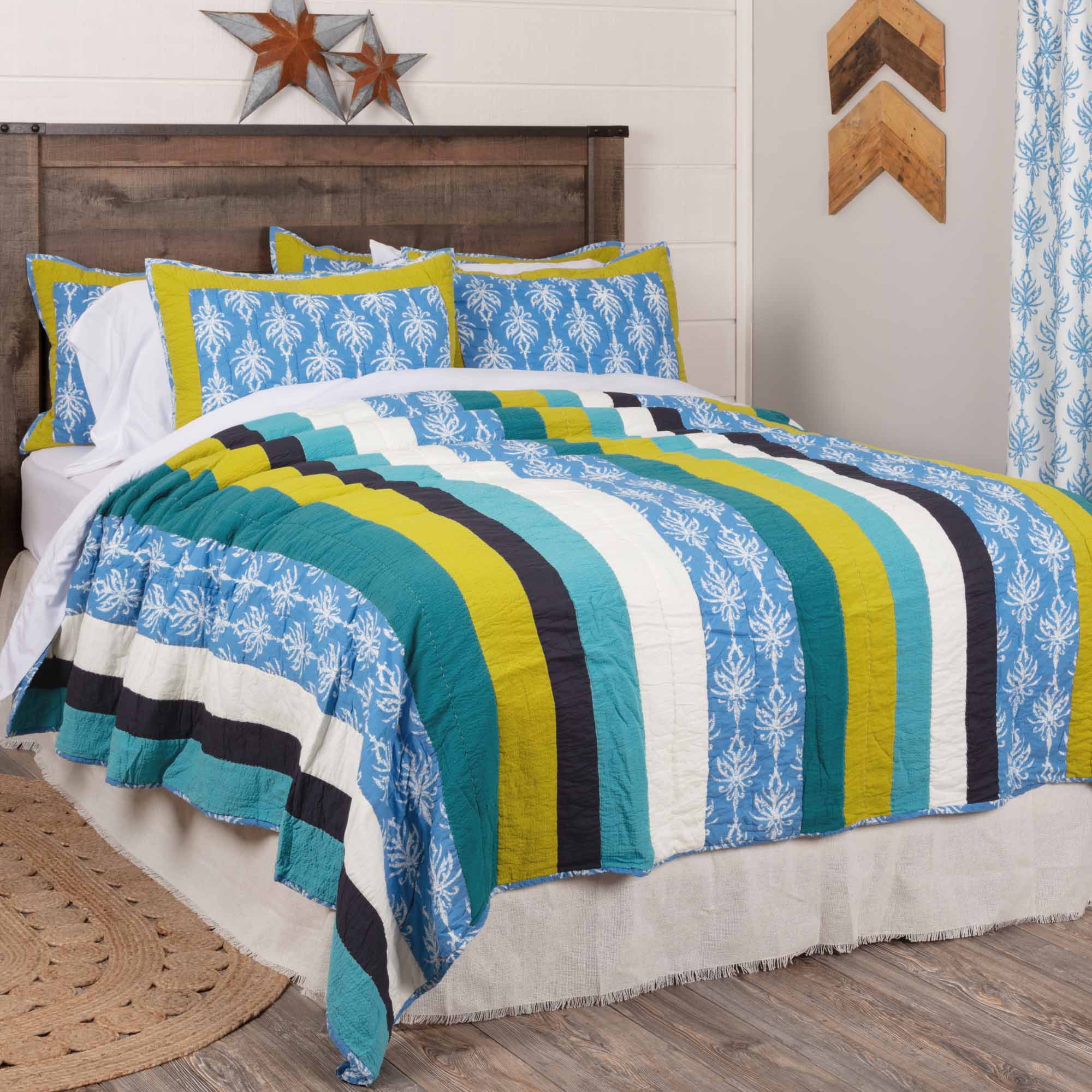 Laguna Twin Quilt 68Wx86L VHC Brands