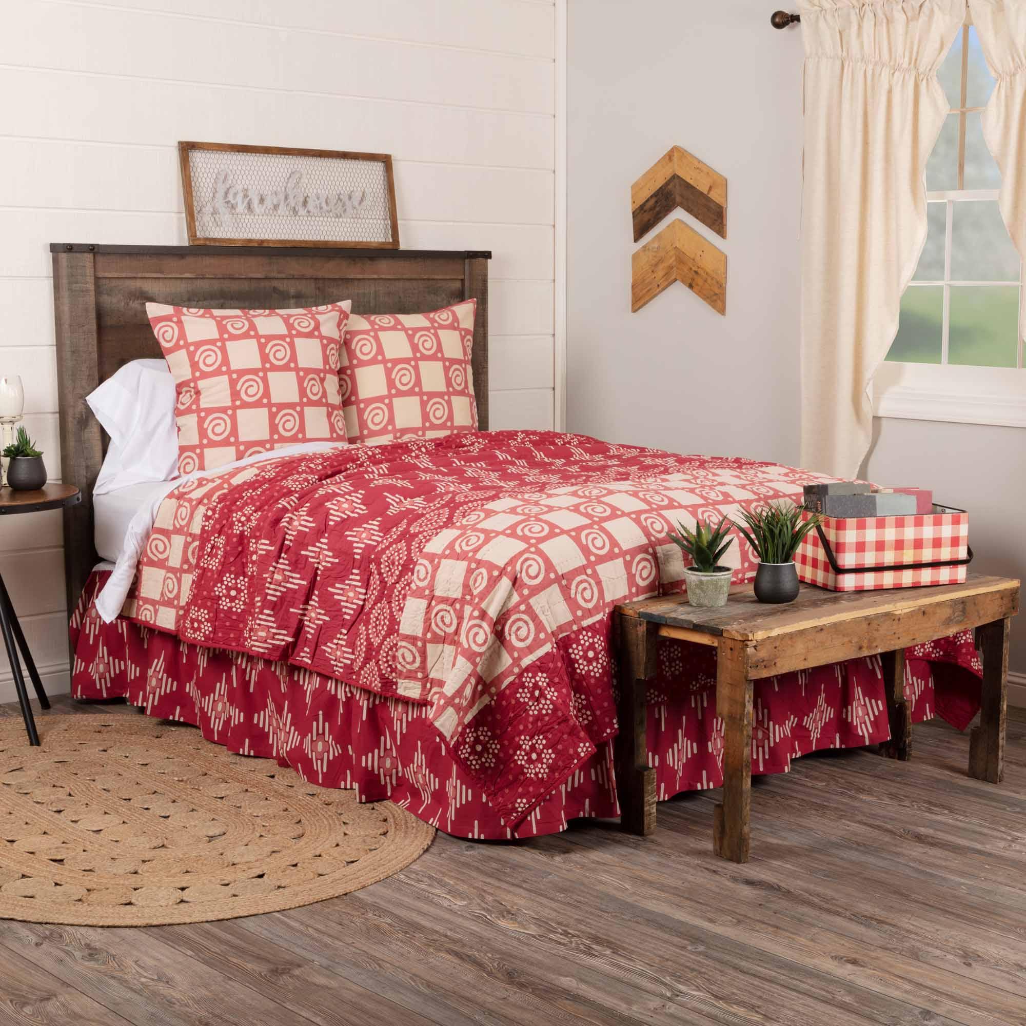 Paloma Crimson Queen Quilt 90Wx90L VHC Brands - The Fox Decor