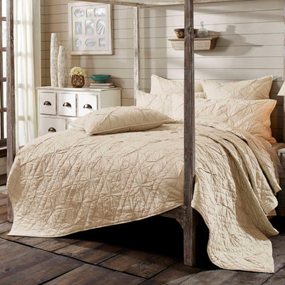Aubree Taupe Queen Quilt 92Wx92L VHC Brands