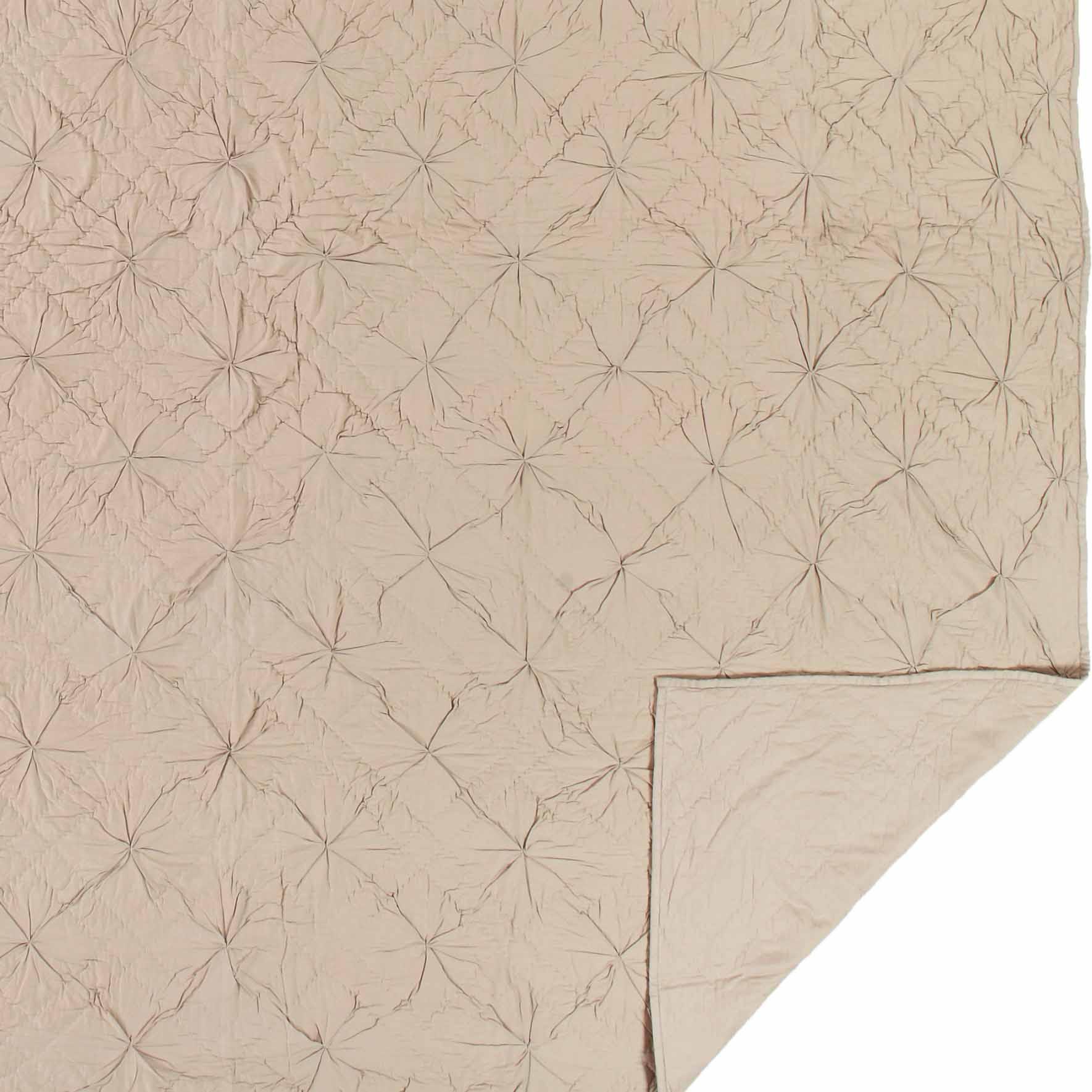 Aubree Taupe Queen Quilt 92Wx92L VHC Brands - The Fox Decor