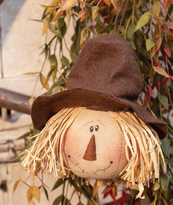 Scarecrow Head Ornament - The Fox Decor