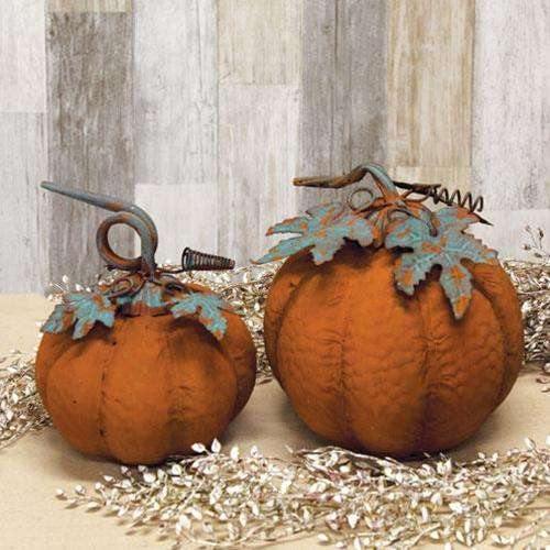Vine Patch Pumpkin, 7" - The Fox Decor