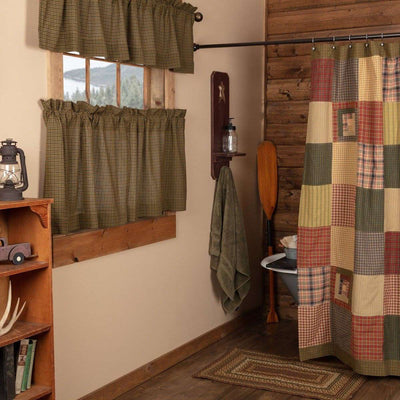 Tea Cabin Shower Curtain Patchwork 72